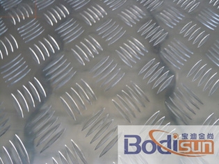 Aluminum checkered plate
